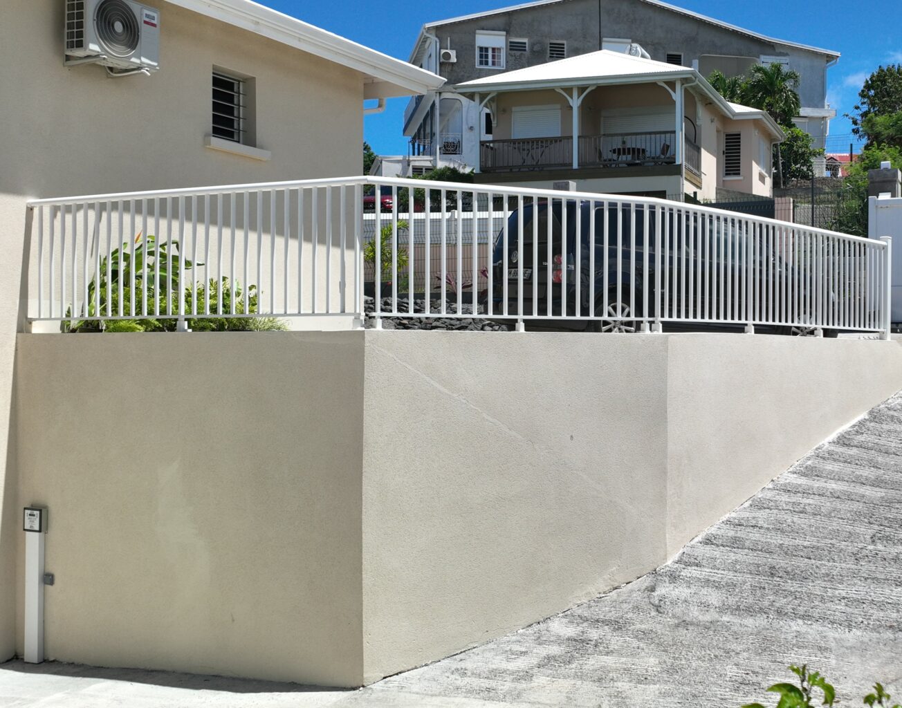 GCF-Guadeloupe- Garde corps barreaux simple lisse droit